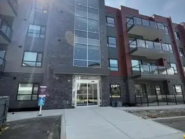 2 Bedroom Condo Calgary AB 104181701