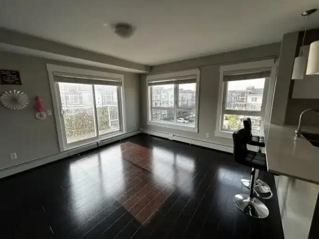 2 Bedroom Condo Calgary AB 104181739