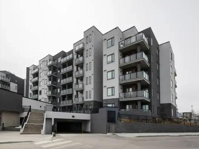 2 Bedroom Condo Calgary AB 104181123