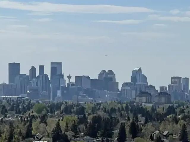 2 Bedroom Condo Calgary AB 104181182