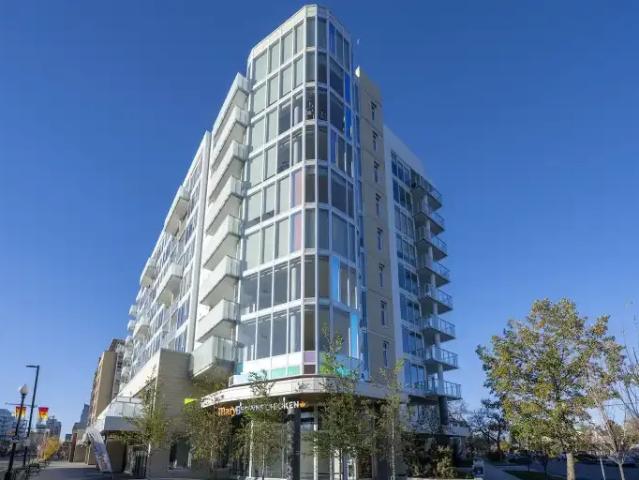 2 Bedroom Condo Calgary AB 104181333