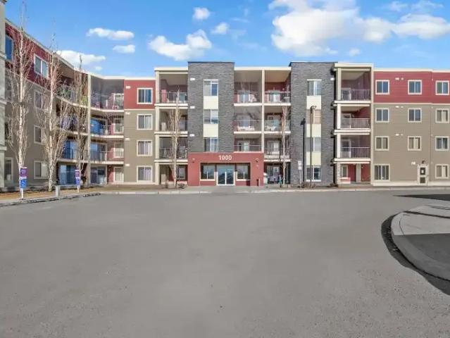 2 Bedroom Condo Calgary AB 104182855