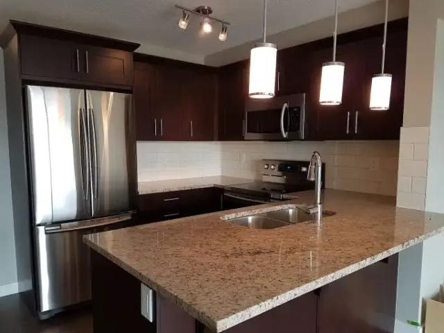 2 Bedroom Condo Calgary AB 104182948