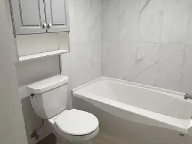 2 Bedroom Condo Calgary AB 104182319