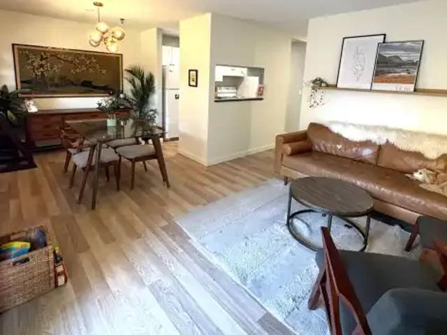 2 Bedroom Condo Calgary AB 104224398