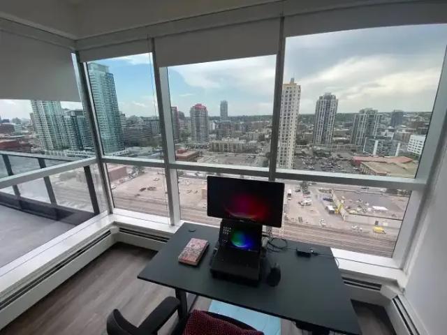 2 Bedroom Condo Calgary AB 104292188