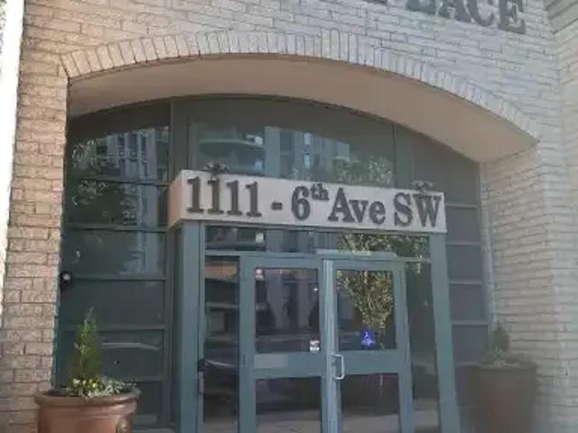 2 Bedroom Condo Calgary AB 104322261