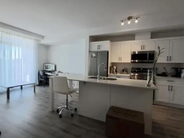 2 Bedroom Condo Calgary AB 104362347