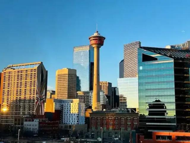 2 Bedroom Condo Calgary AB 105467204