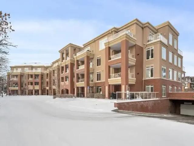 2 Bedroom Condo Calgary AB 105467267