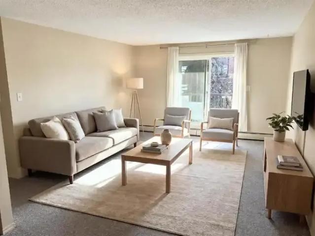 2 Bedroom Condo Calgary AB 105505748