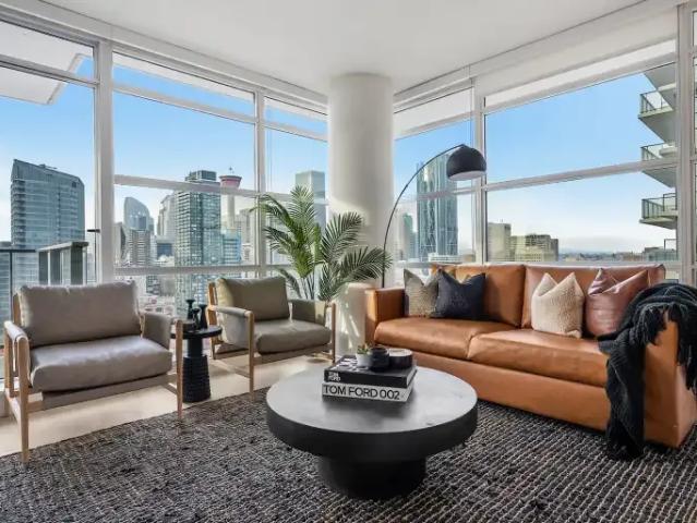 2 Bedroom Condo Calgary AB 105623637