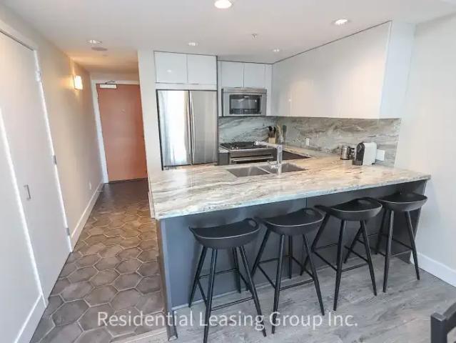 2 Bedroom Condo Calgary AB 105150776