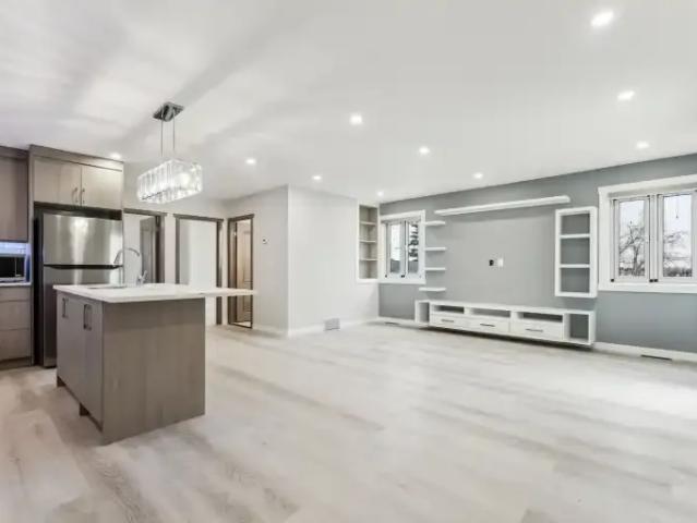 2 Bedroom Condo Calgary AB 105248298