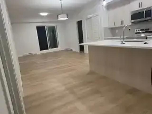 2 Bedroom Condo Calgary AB 105309541
