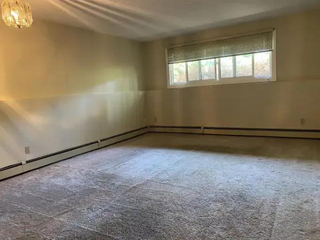 2 Bedroom Condo Calgary AB 105337526