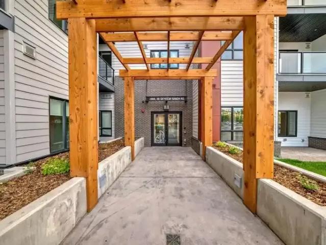 2 Bedroom Condo Calgary AB 105394716