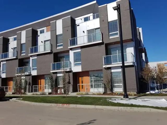2 Bedroom Condo Calgary AB LS101475425