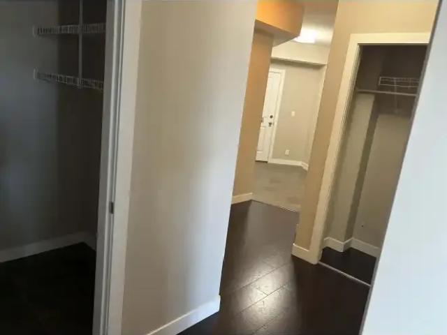 2 Bedroom Condo Calgary AB LS101638593