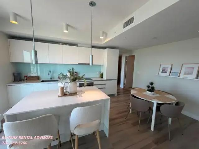 2 Bedroom Condo Calgary AB LS101948432