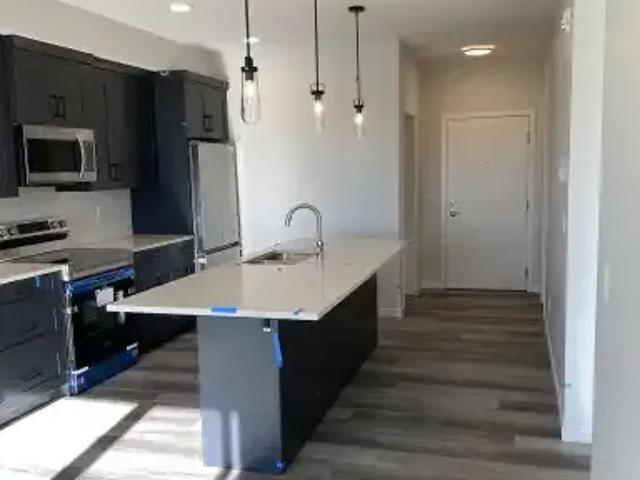 2 Bedroom Condo Calgary AB LS101910287