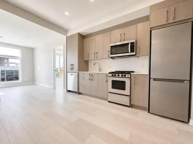2 Bedroom Condo Calgary AB LS102203916