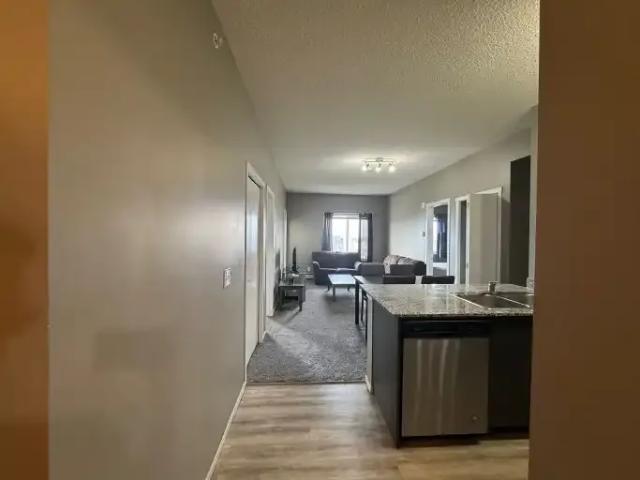 2 Bedroom Condo Calgary AB LS102587520