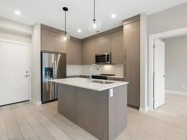2 Bedroom Condo Chestermere AB 104181300