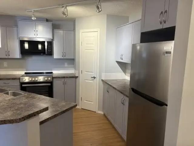 2 Bedroom Condo Airdrie AB 104972351