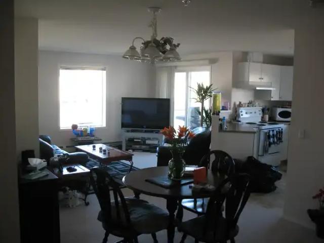 2 Bedroom Condo Airdrie AB 104180201