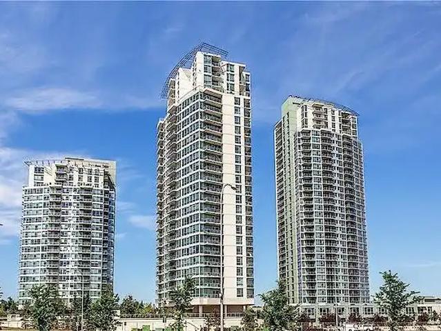 2 bedroom condo at Ovation Amazing view