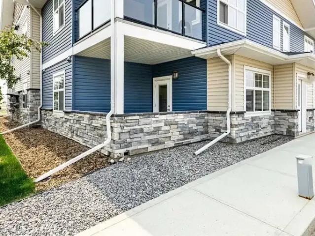 2 Bedroom Condo Blackfalds AB 104181508