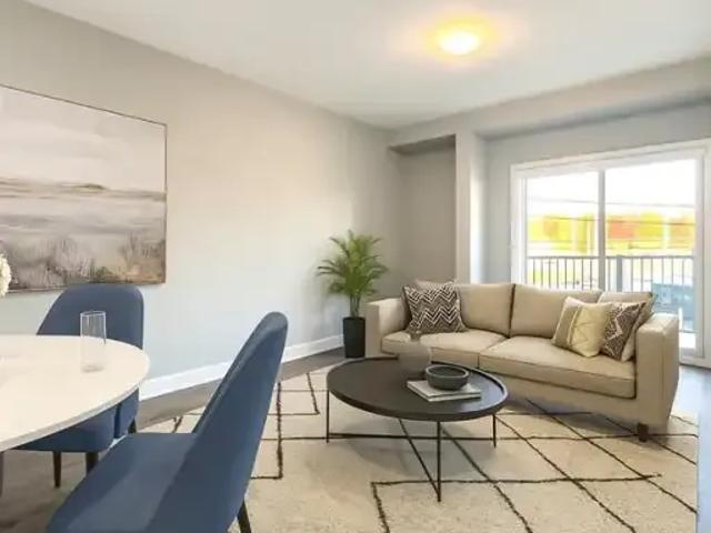 2 Bedroom Condo Gloucester ON LS96252344