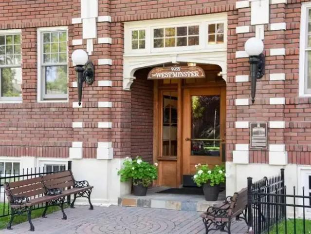 2 Bedroom Condo Edmonton AB 104178820