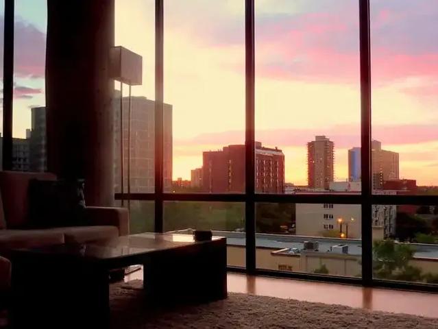 2 Bedroom Condo Edmonton AB 104179833