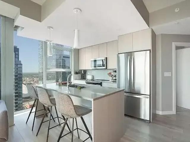 2 Bedroom Condo Edmonton AB 104181613