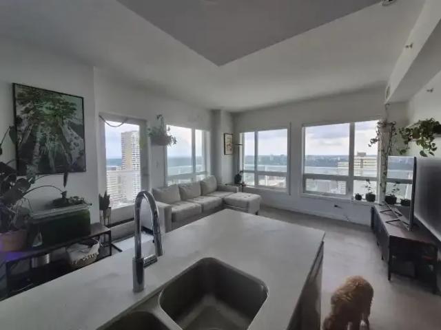 2 Bedroom Condo Edmonton AB 104181971