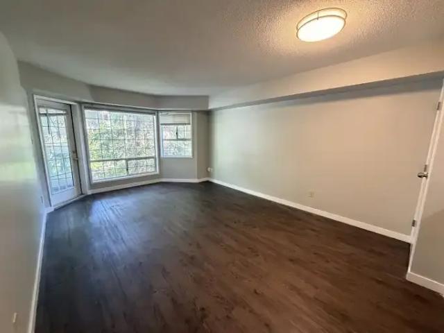 2 Bedroom Condo Edmonton AB 104182175