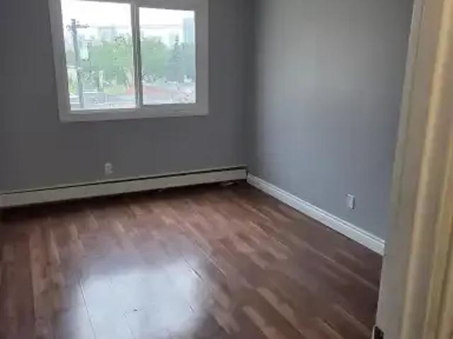 2 Bedroom Condo Edmonton AB 104182875