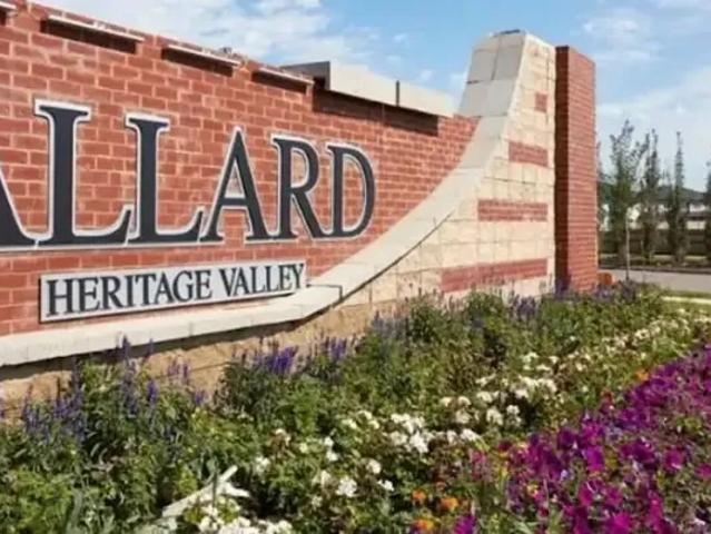 2 Bedroom Condo Edmonton AB 104223989