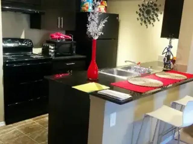 2 Bedroom Condo Edmonton AB 104257191