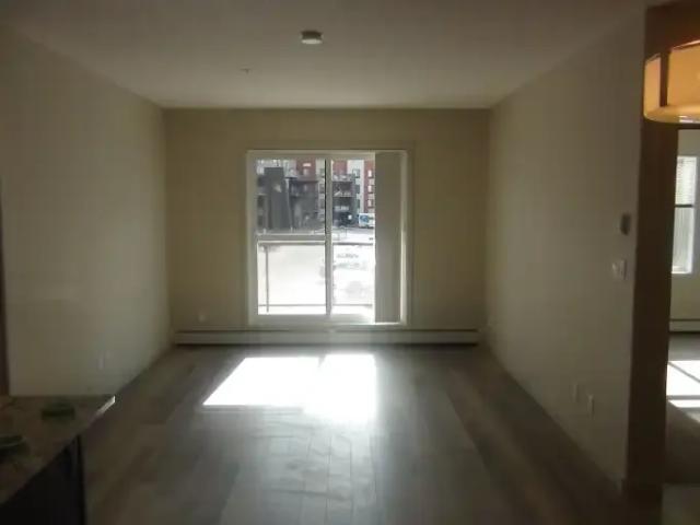 2 Bedroom Condo Edmonton AB 104362680