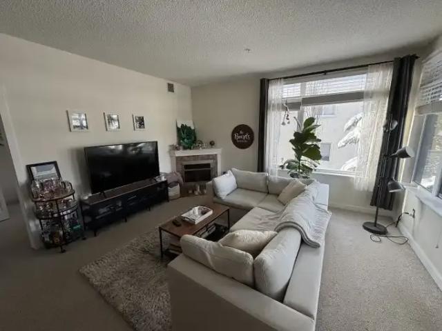 2 Bedroom Condo Edmonton AB 105100687