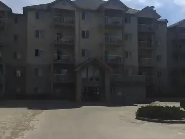 2 Bedroom Condo Edmonton AB 105100681