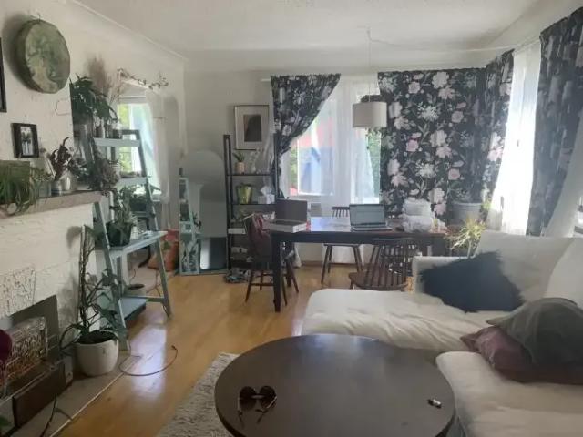 2 Bedroom Condo Edmonton AB 105100759