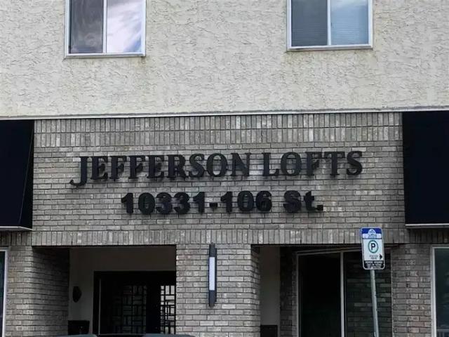 2 Bedroom Condo Edmonton AB 102242808