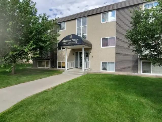 2 Bedroom Condo Edmonton AB LS101148890