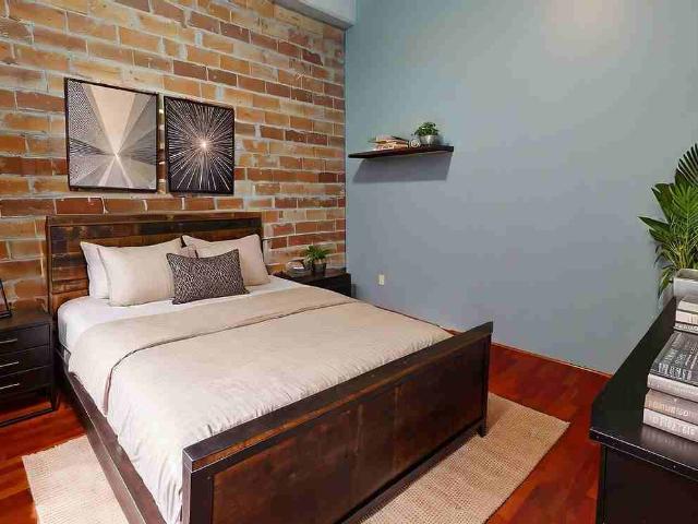 2 Bedroom Condo for Rent at 10309 107 St Nw, Edmonton, AB T5J 1K3 Downtown Edmonton