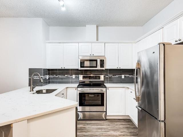 2 Bedroom Condo for Rent at 126 14 Ave Sw, Calgary, AB T2R 0L9 Beltline
