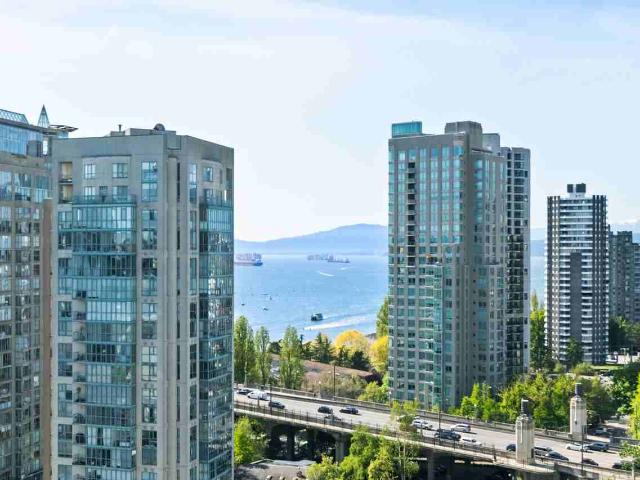 2 Bedroom Condo for Rent at 1455 Howe Street #1701, Vancouver, BC V6Z 1C2 Downtown Vancouver